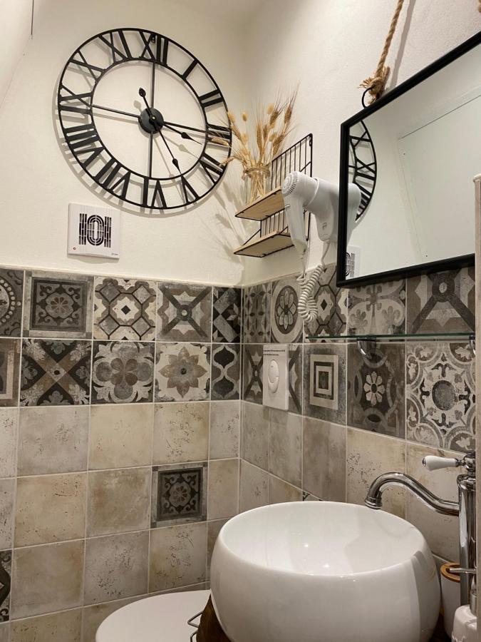 Domus Klara Bed & Breakfast Turi Bagian luar foto
