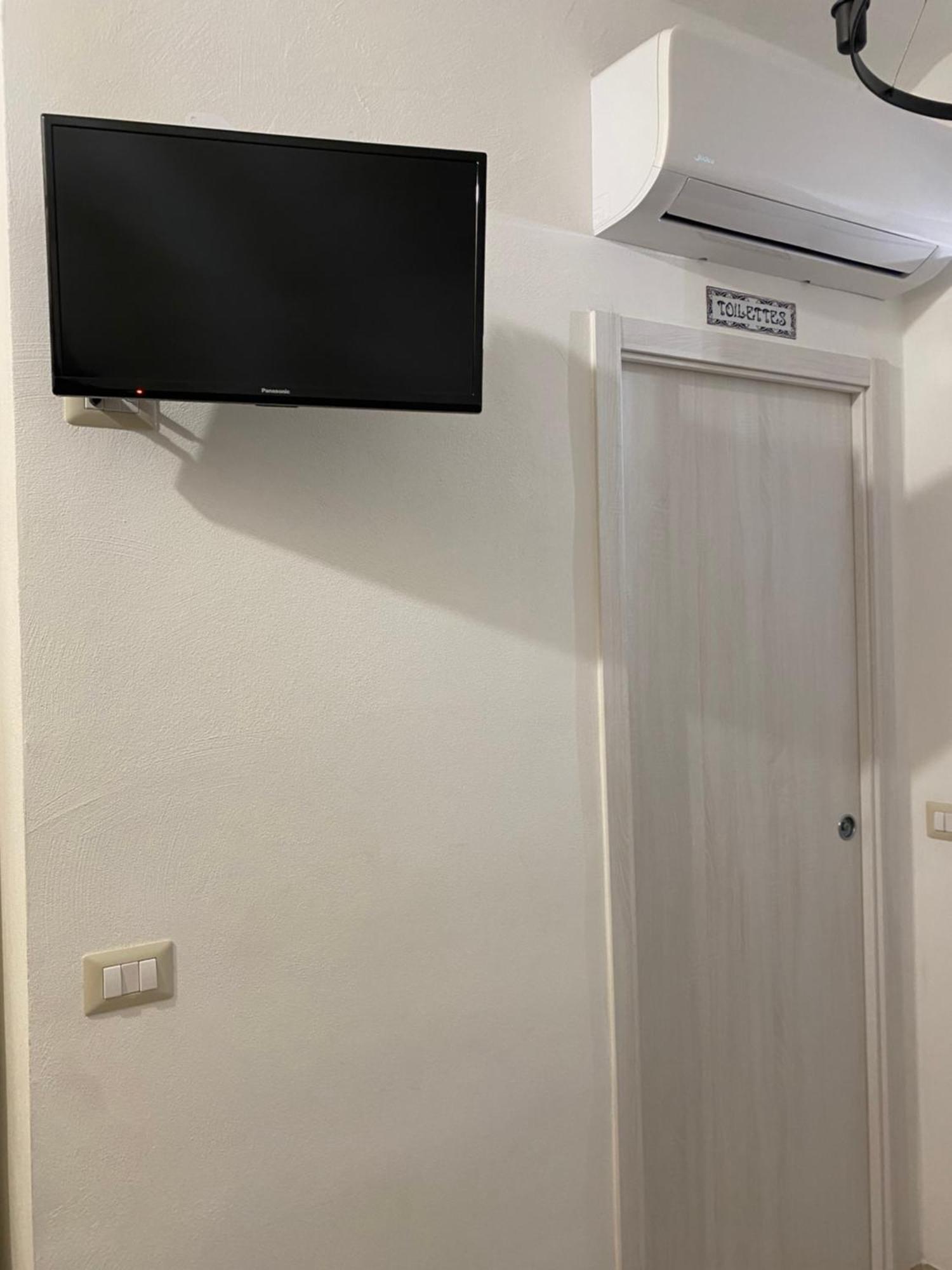 Domus Klara Bed & Breakfast Turi Bagian luar foto